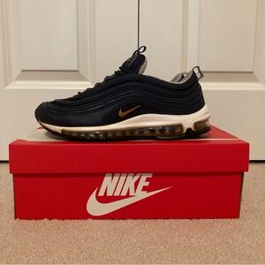 ✅ EUC Nike Air Max 97